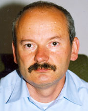 dr Jerzy Drzewiecki.jpg (11265 bytes)